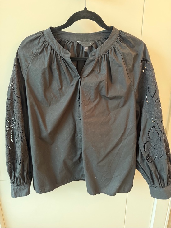 Club Monaco Tops - Club Monaco Black Eyelet-Sleeve Peasant Blouse